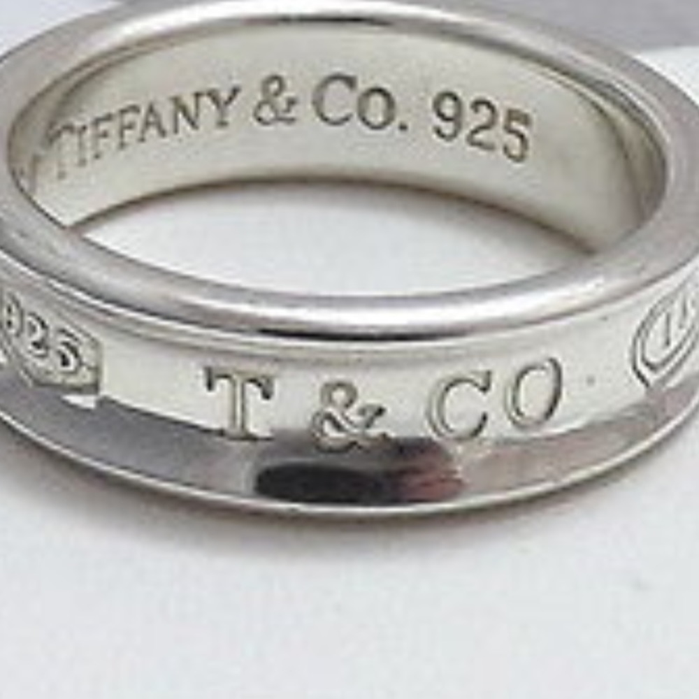 Tiffany wide sterling band 1837 100% authentic